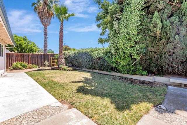 3308 Valley Forge Way, San Jose CA: https://media.crmls.org/mediaz/c5035dd7-b70b-434c-9c94-b9c05863df10.jpg