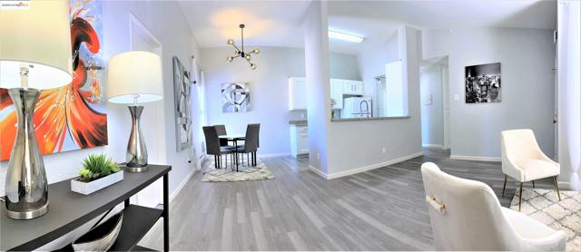 6 Lancaster Cir, Bay Point CA: https://media.crmls.org/mediaz/c5039f88-c6f7-4b2b-819f-54540ae27512.jpg