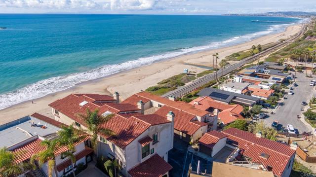 Detail Gallery Image 3 of 46 For 268 Avenida Montalvo #2,  San Clemente,  CA 92672 - 2 Beds | 2/1 Baths