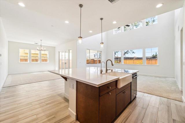 465 Russell Way, Marina CA: https://media.crmls.org/mediaz/c504956f-65b1-4ea9-ab9f-ed3c595764f6.jpg