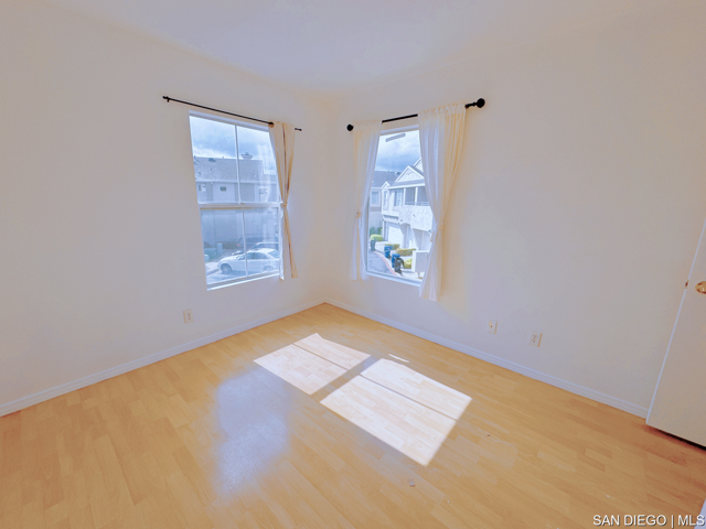 11892 Scripps Creek DR, San Diego CA: https://media.crmls.org/mediaz/c504f3fe-f5c2-42ff-bd07-81fa2dcd7b56.jpg
