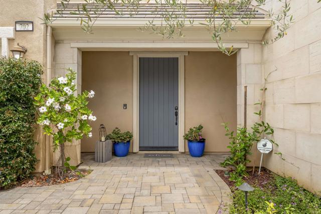 702 COSTA DEL SUR, San Marcos CA: https://media.crmls.org/mediaz/c5061500-2217-445f-8263-ff0bdbeb9421.jpg
