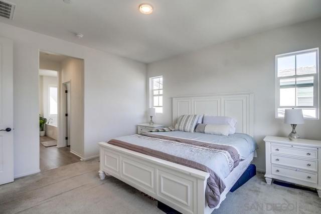 1225 Camino Avalon, Chula Vista CA: https://media.crmls.org/mediaz/c5061d68-827c-4a2c-a7d8-7d85afef7363.jpg