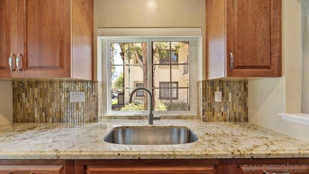 8536 Summerdale - photo 9