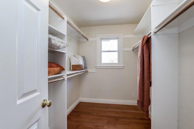 510 Oak Park Way, Redwood City CA: https://media.crmls.org/mediaz/c506a3f9-7322-4535-837c-b3a039efb407.jpg