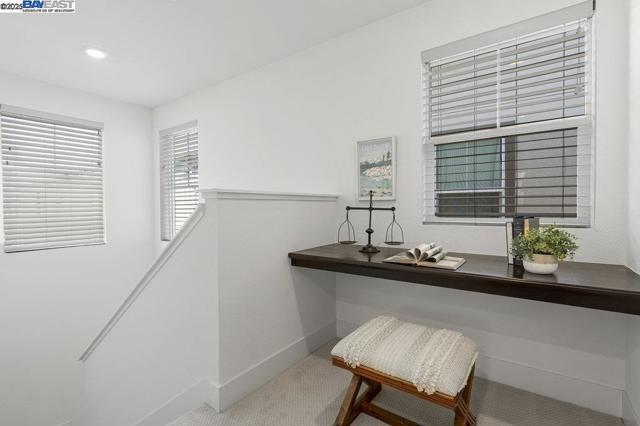 8918 Rudder Way, Newark CA: https://media.crmls.org/mediaz/c507af90-8b3e-4e43-8d31-2cab3d3e6cb0.jpg