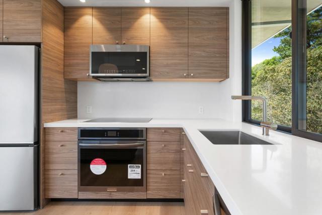 600 Sea View Terrace, La Selva Beach CA: https://media.crmls.org/mediaz/c507e9c4-289e-48be-bb75-21328384cdf0.jpg