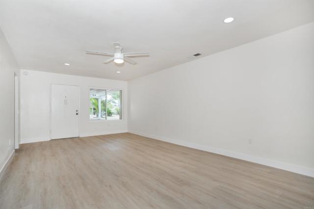 1441 Peacock Blvd, Oceanside CA: https://media.crmls.org/mediaz/c508ac4a-9c60-45f7-831c-e782bff659e6.jpg