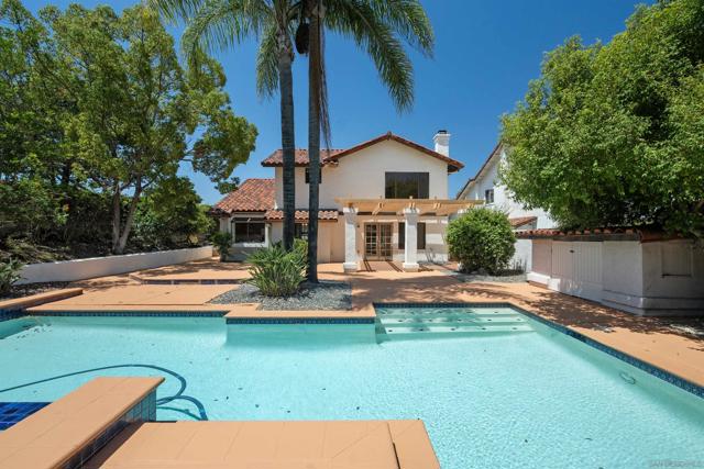 16205 Via Embeleso, San Diego CA: https://media.crmls.org/mediaz/c5097730-f3d7-40bb-951b-da0d9ff6a430.jpg