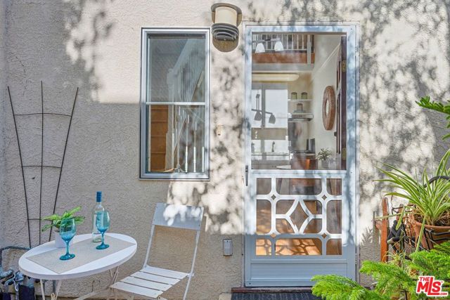 121 Strand Street, 13 photo 7