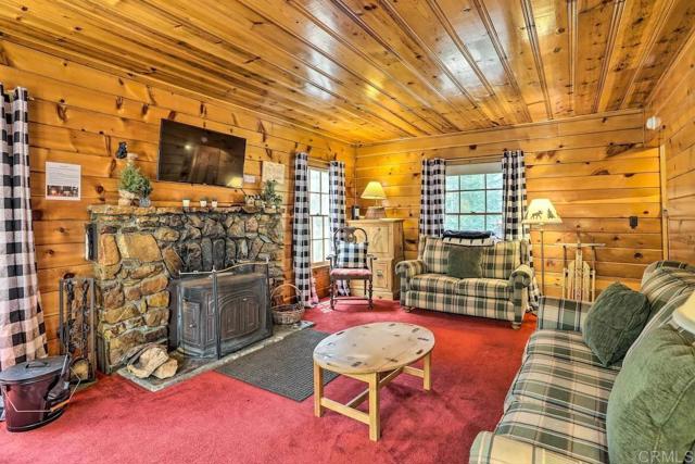 Detail Gallery Image 4 of 26 For 39112 Starview, Big Bear Lake,  CA 92315 - 3 Beds | 1/1 Baths