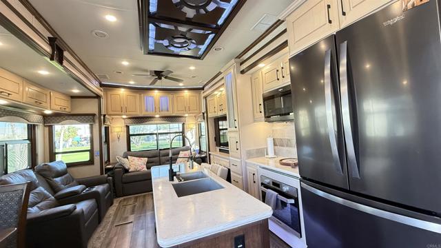 69411 Ramon Rd #1206, Cathedral City CA: https://media.crmls.org/mediaz/c50afc9f-f363-43da-96fc-d4941cd1ad8d.jpg