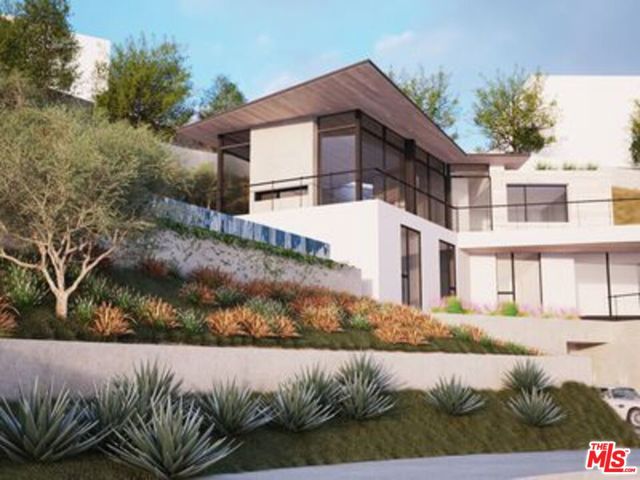 Image 2 for 944 Bluegrass Ln, Los Angeles, CA 90049