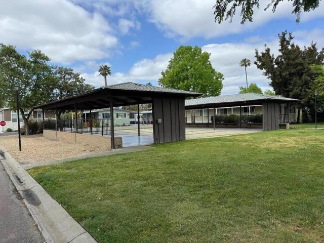 710 Spindrift, San Jose CA: https://media.crmls.org/mediaz/c50ddd48-12c8-42d9-82f3-eefa8c07393f.jpg