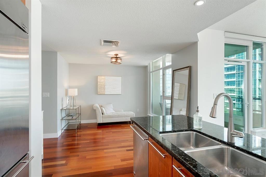 1205 Pacific Hwy - photo 5