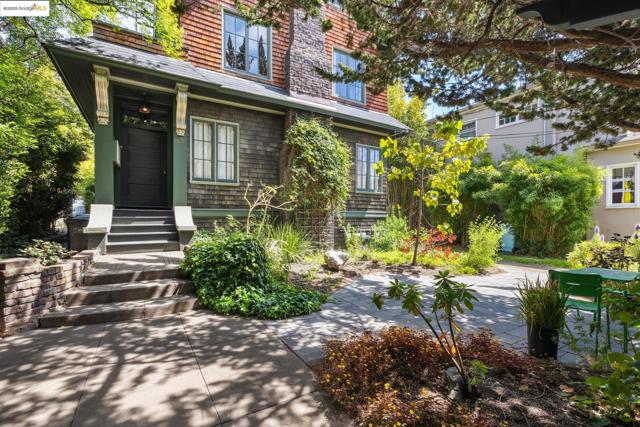 2633 Benvenue, Berkeley CA: https://media.crmls.org/mediaz/c5109369-39f5-4257-8ad8-219ff1dafae0.jpg