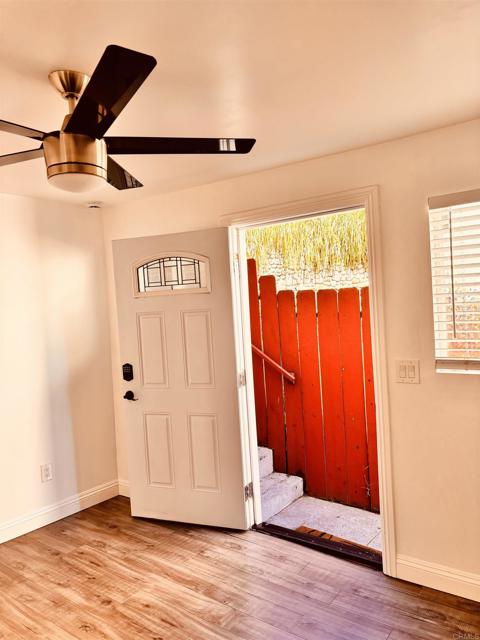 Detail Gallery Image 4 of 20 For 3729 Central Ave, San Diego,  CA 92105 - 1 Beds | 1 Baths