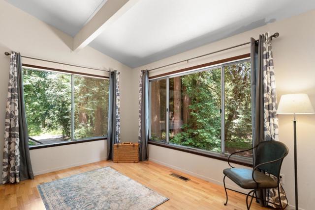 120 Bella Vista Lane, Watsonville CA: https://media.crmls.org/mediaz/c512d722-f872-4549-baaf-81417407f796.jpg