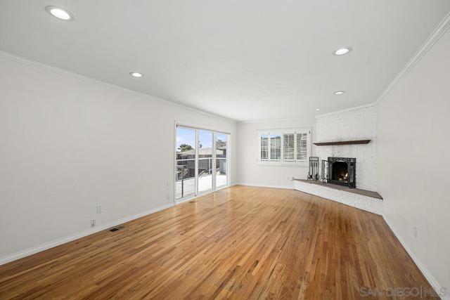 3428 Garrison St, San Diego CA: https://media.crmls.org/mediaz/c5137de4-1165-4f29-b0a4-e43bddbc2104.jpg