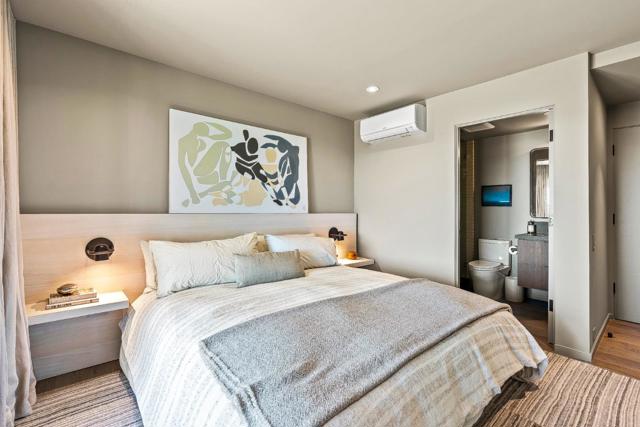 1122 W Cliff Drive, Santa Cruz CA: https://media.crmls.org/mediaz/c516b695-6c95-4bc9-819c-62f63f9f4880.jpg