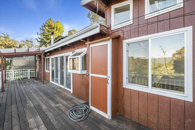 734 Loma Prieta Drive, Aptos CA: https://media.crmls.org/mediaz/c516eeee-4446-413d-b290-30ae3564a3f8.jpg
