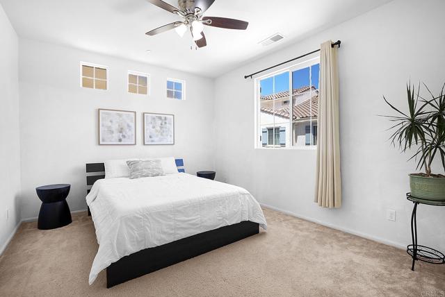 1665 Santa Alexia Avenue, Chula Vista CA: https://media.crmls.org/mediaz/c517a627-a749-4d1a-b731-79cebfb27773.jpg