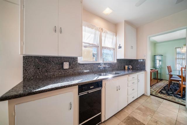 Detail Gallery Image 4 of 25 For 1350 Quincy Ave, Long Beach,  CA 90804 - 3 Beds | 1 Baths