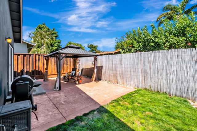 1740 47th Avenue, Capitola CA: https://media.crmls.org/mediaz/c5188595-71fd-404f-8315-698292512b1c.jpg
