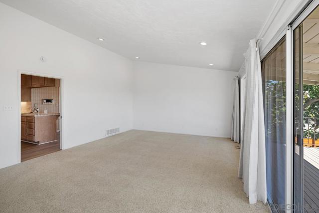 6371 Dwane Ave, San Diego CA: https://media.crmls.org/mediaz/c5195940-d6b1-4645-81e0-5d9c49750f91.jpg