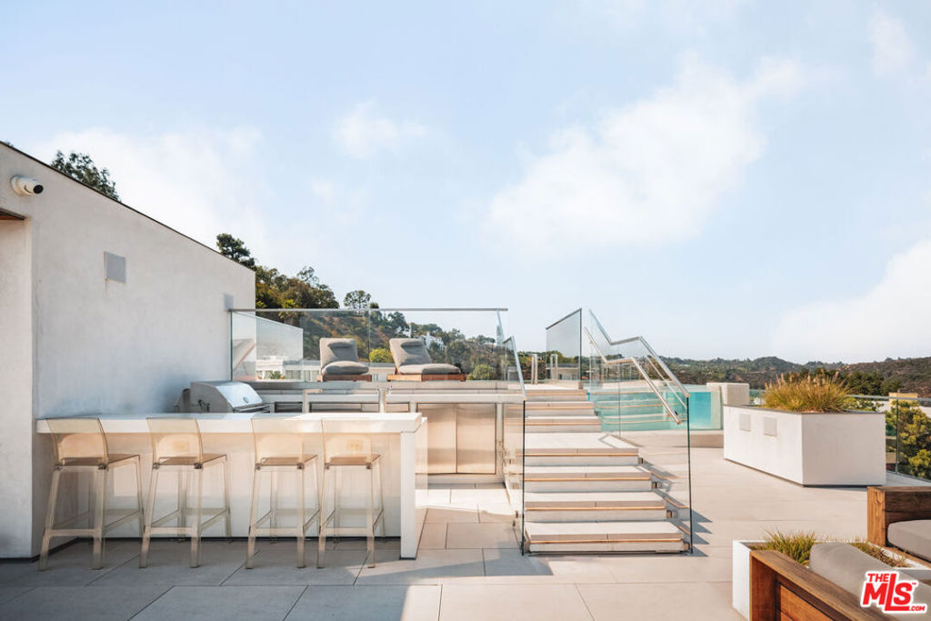 MLS #25575239 img 36