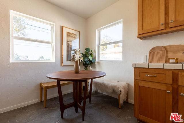 2722 Marine Avenue, Gardena CA: https://media.crmls.org/mediaz/c51a34f2-d029-4fb0-aa58-640a400c1131.jpg