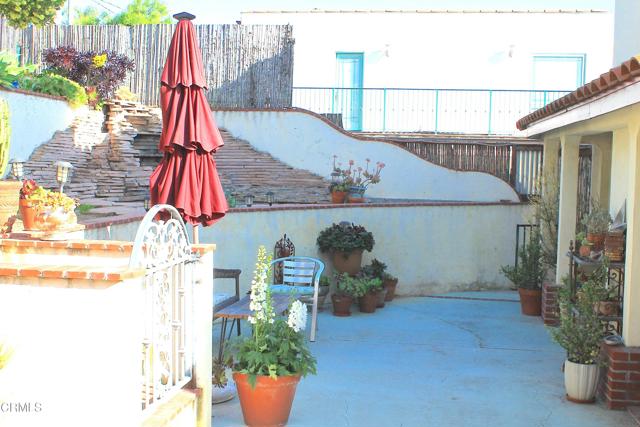 1693 Poli Street, Ventura CA: https://media.crmls.org/mediaz/c51a485e-91dd-4af5-b729-1e256e3e8ffd.jpg