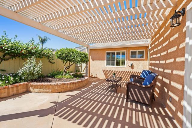 Detail Gallery Image 18 of 38 For 7071 Barker Way, San Diego,  CA 92119 - 4 Beds | 3 Baths