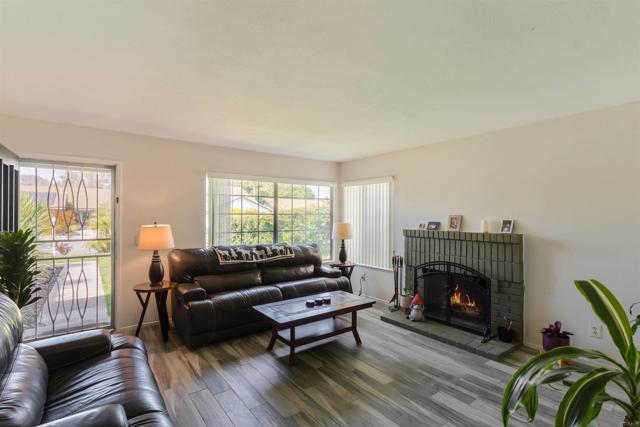Detail Gallery Image 7 of 31 For 4413 Point Degada, Oceanside,  CA 92058 - 4 Beds | 2 Baths