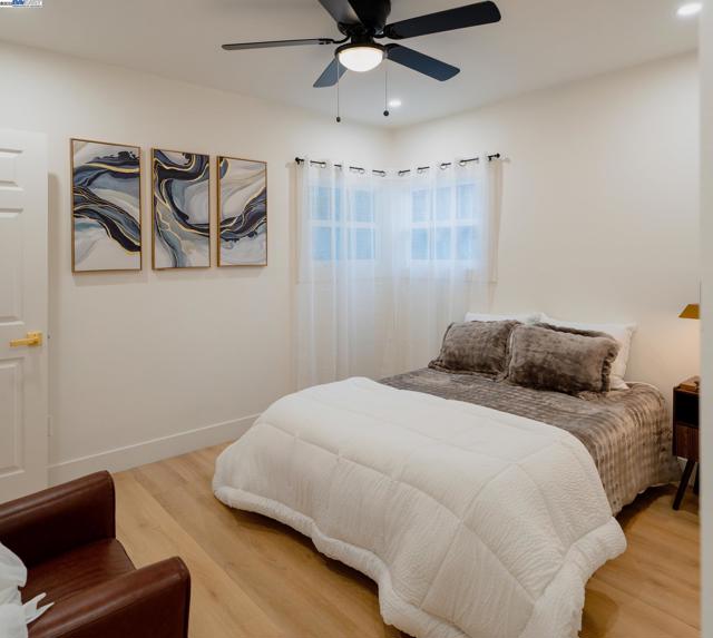 415 W 9Th St, Antioch CA: https://media.crmls.org/mediaz/c51c15c9-8fd5-4012-96c0-ff034793d55f.jpg