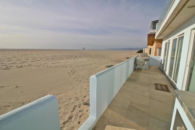 Detail Gallery Image 6 of 28 For 3525 Ocean Dr, Oxnard,  CA 93035 - 3 Beds | 5 Baths