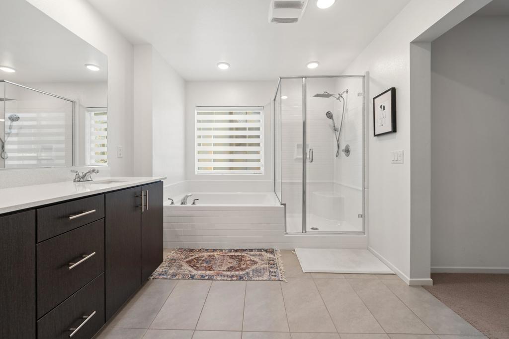 MLS #250034988SD img 30