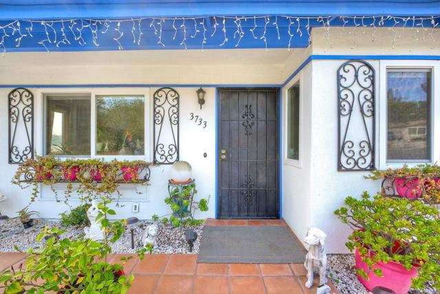 Detail Gallery Image 5 of 33 For 3733 Gail Dr, Oceanside,  CA 92056 - 2 Beds | 1 Baths