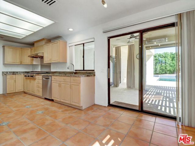 MLS #25604519 image #14