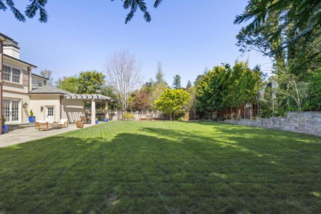 125 Stonepine Road, Hillsborough CA: https://media.crmls.org/mediaz/c51d3feb-1659-4529-aafa-43e4fc1cd2ec.jpg