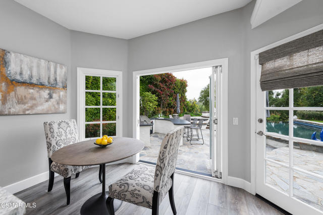4646 Pine Valley Place, Westlake Village CA: https://media.crmls.org/mediaz/c51d790e-e000-44f8-86e2-8ae36ba0b137.jpg
