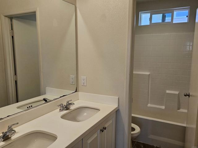 1912 Olivia Street, El Cajon CA: https://media.crmls.org/mediaz/c51dbb91-62f5-4e74-8ce5-de42af31f211.jpg