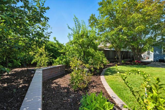 5942 Porto Alegre Drive, San Jose CA: https://media.crmls.org/mediaz/c5204c75-a8e4-4fc0-a006-a761106e5ddf.jpg
