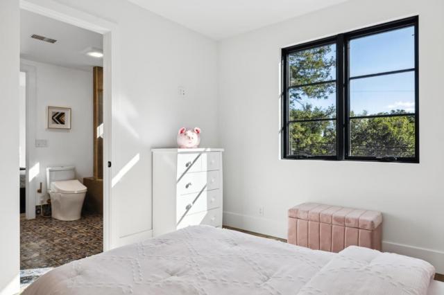 2018 Sand Hill Road, Menlo Park CA: https://media.crmls.org/mediaz/c5215fbb-d61a-41e9-b941-545afb97906e.jpg