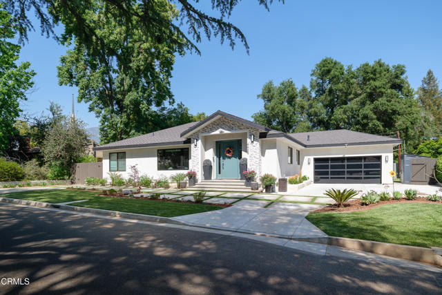 4428 Oakwood Avenue, La Canada Flintridge CA: https://media.crmls.org/mediaz/c521b894-4db4-4e84-948a-428bb16566bd.jpg