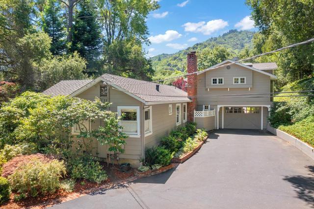 15745 Peach Hill Road, Saratoga CA: https://media.crmls.org/mediaz/c521e3b2-991b-40a2-bc39-bad734205744.jpg
