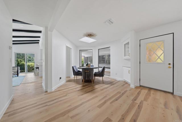Detail Gallery Image 9 of 37 For 8975 Lawrence Welk Dr, Escondido,  CA 92026 - 2 Beds | 2 Baths
