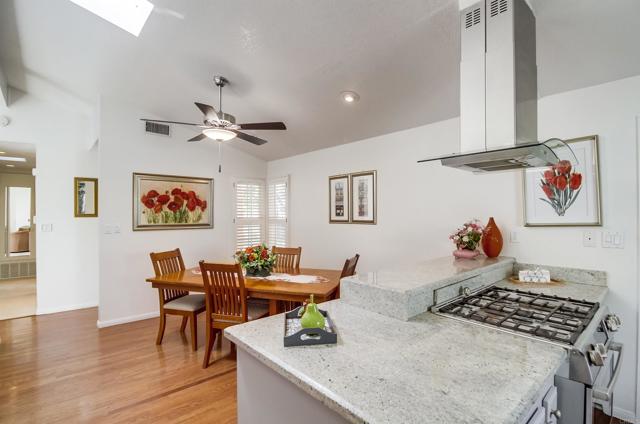 Detail Gallery Image 8 of 31 For 4613 Rainier Ave, San Diego,  CA 92120 - 3 Beds | 2 Baths