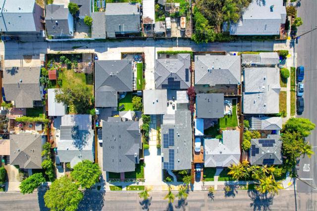 4876 78 34Th Street, San Diego CA: https://media.crmls.org/mediaz/c5225cfa-4bc7-49ca-a0b1-da309989aba6.jpg
