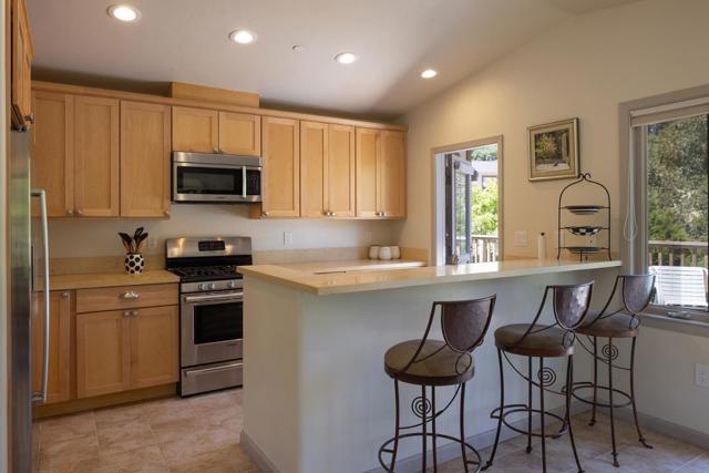 594 Viejo Road, Carmel CA: https://media.crmls.org/mediaz/c522deb9-c0d7-4723-897c-35480fe6ac3a.jpg